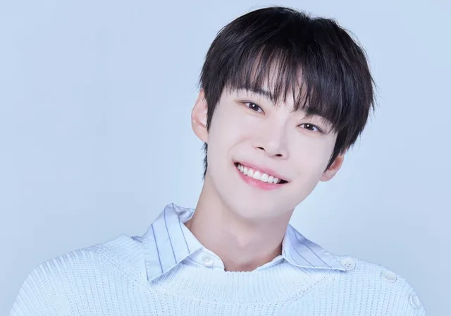 Doyoung สมาชิก NCT บริจาค 100 ล้านวอน ให้มูลนิธิป้องกันการฆ่าตัวตายของเกาหลี