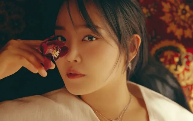 Younha ประกาศวันปล่อยอัลบั้มรีเมค 'SUB CHARACTER 1' 🎉