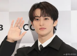 Mark อดีต NCT เปิดค่ายเพลง 'UPPER ROOM'