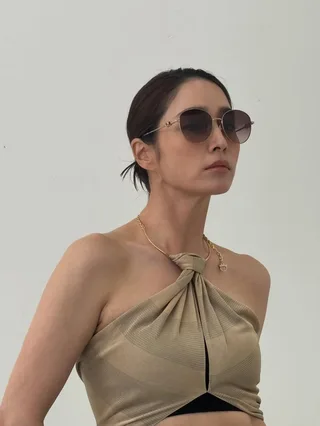 Lee Min Jung เผยภาพสุดชิคและโมเมนต์อบอุ่นกับ Lee Byung Hun และลูกสาว