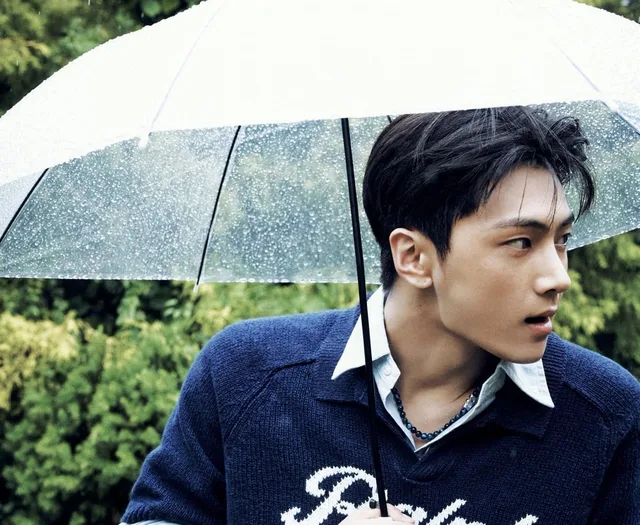 Jay วง ENHYPEN เผยเสน่ห์เหลือล้นบนปก Vogue Korea