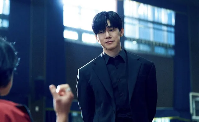 คุณครูวิจารณ์ซีรีส์ Netflix 'Teach You a Lesson' จุดประเด็นถกเถียงเดือดออนไลน์