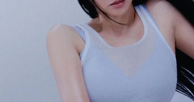 Jang Yoon Ju อวดหุ่นสุดปังในแฟชั่นเซ็ตใหม่ สวยจนลืมหายใจ!