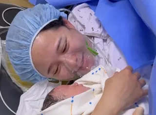 Nam Bo Ra เผยภาพสุดซึ้งกับลูกชายคนแรกที่เพิ่งลืมตาดูโลก