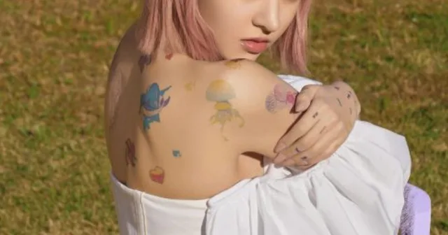 Lily วง NMIXX ตอบกลับแฟนคลับที่คอมเมนต์เรื่องผมอย่างตรงไปตรงมา