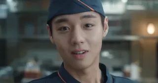 ผู้แต่งนิยาย 'The Legend of Kitchen Soldier' รับทรัพย์ก้อนโตหลังซีรีส์ K-Drama ของ Park Jihoon ออกอากาศ