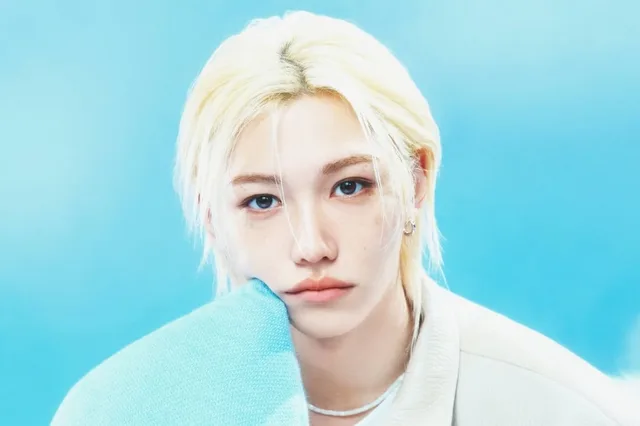Felix Stray Kids สร้างประวัติศาสตร์! ฟุตบอล Louis Vuitton พร้อมลายเซ็นประมูลได้เกือบ 1 ล้านบาทให้ UNICEF