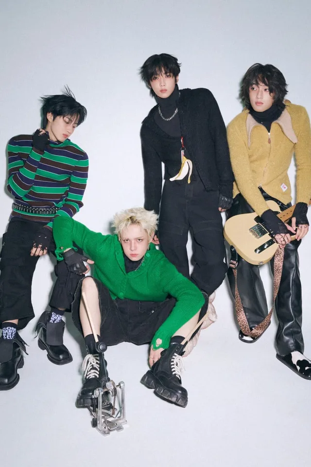 AxMxP คัมแบ็กพร้อมดิจิทัลซิงเกิลใหม่ '24 Hours (Convenience Store Light)'