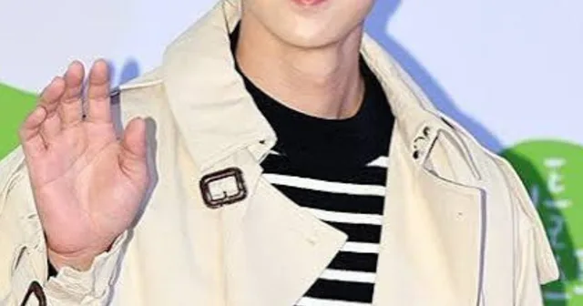 Yoo Yeon Seok เจอทัวร์ลงหนัก! คลิปเก่าเรื่องการแต่งตัวผู้หญิงกลับมาเป็นประเด็นอีกครั้ง