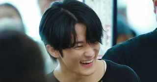 Mark Lee ปรากฏตัวต่อสาธารณะครั้งแรก หลังเจอประเด็นดราม่า แต่กลับสร้างความไม่พอใจเพิ่มขึ้นไปอีก!