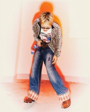 Kim Seung Ju ปล่อยอัลบั้มเต็มชุดแรก 'Unfinished Virus' แล้ววันนี้!