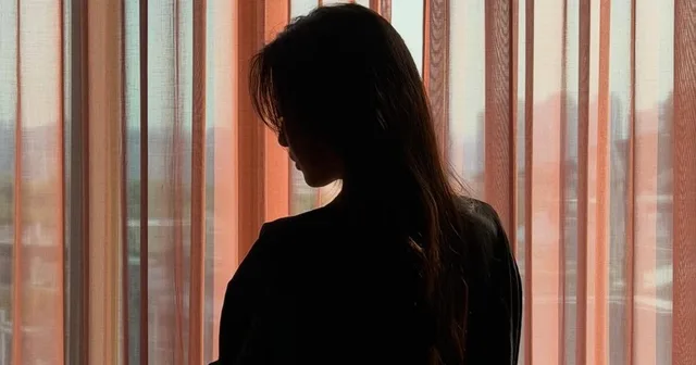 Sung Si Kyung ออกตัวเป็นแฟนคลับ Moon Ga Young ชมไม่หยุดจนแฟนๆ แซวว่าไปไม่กลับแล้ว