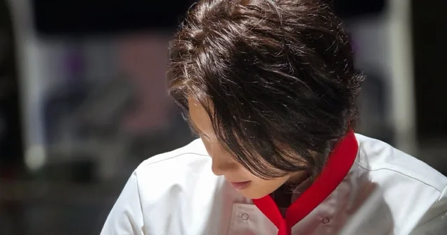 Yoon Si Yoon สารภาพสไตล์การเดทแบบคุณพ่อ: "อยากดูแลทุกอย่าง!"