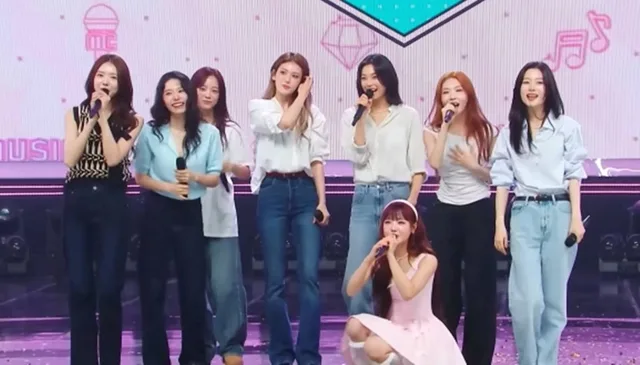 I.O.I คว้า Triple Crown เพลง 'Suddenly' พร้อมเซอร์ไพรส์อังกอร์บนเวที 'Show! Music Core'