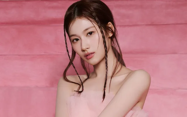 Sana วง TWICE เตรียมเดบิวต์งานแสดงในภาพยนตร์เกาหลี-ญี่ปุ่น ประกบคู่ Takeru Satoh