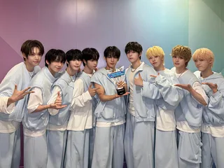AHOF คว้าถ้วยแรกจากเพลง "RUN TO YOU" ในรายการ 'Show Champion' สัปดาห์นี้!