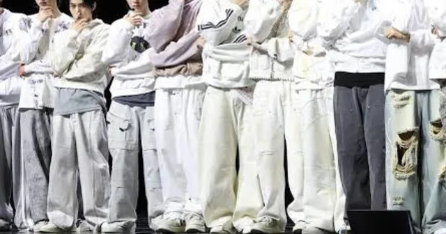 คอนเสิร์ตบอยกรุ๊ปน้องใหม่ขายบัตรไม่ถึงครึ่ง แฟนๆ กังวล