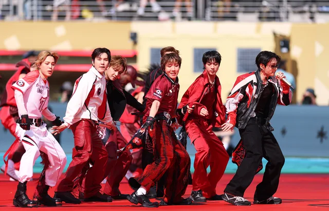 BTS สร้างประวัติศาสตร์! โชว์สุดปังกลางศึก FIFA World Cup รอบชิงชนะเลิศครั้งแรก