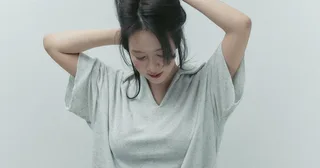 Song Ji Hyo จัดเต็ม! เปิดตัวคอลเลกชันชุดนอนสุดแซ่บในลุค 'No Pants'