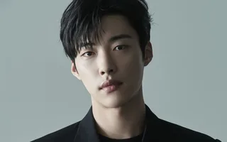 Woo Do Hwan ต่อสัญญา Blitzway Entertainment พร้อมลุยงานโกอินเตอร์เต็มที่!