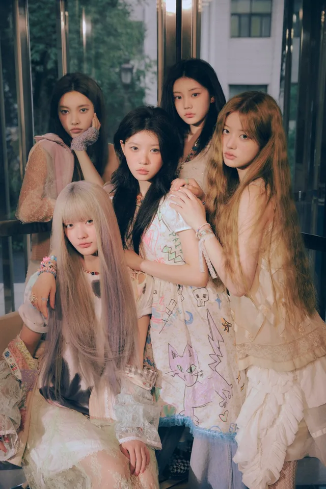 เพลง "Tick-Tack" ของ ILLIT ทะลุ 200 ล้านสตรีมบน Spotify แรงไม่หยุดฉุดไม่อยู่!