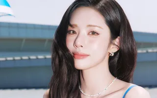 Park Ji Won สมาชิก fromis_9 เดบิวต์งานแสดงละครเวทีครั้งแรกใน 'Hell's Kitchen'