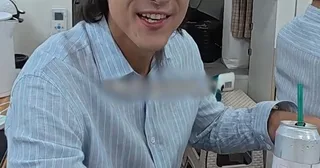 อดีตนักเบสบอล Hwang Jae Gyun ทำแฟนๆ ตะลึงกับลุคใหม่ที่ผอมลงจนจำแทบไม่ได้!