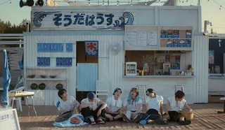 TWS เปิดร้านอาหารริมทะเลสุดชิลใน MV เพลง 'SODA SODA' เวอร์ชั่นญี่ปุ่น