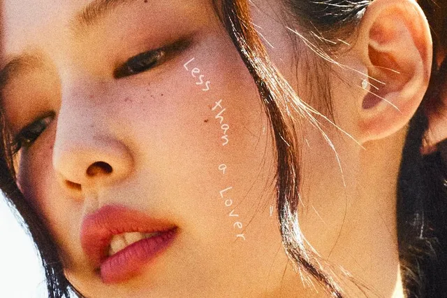 JENNIE ปังไม่หยุด! "Dracula" ทะยานติด Top 10 ชาร์ตเพลงฤดูร้อน Billboard ส่วน "Less than a Lover" ก็ไม่น้อยหน้า เปิดตัวใน Global 200