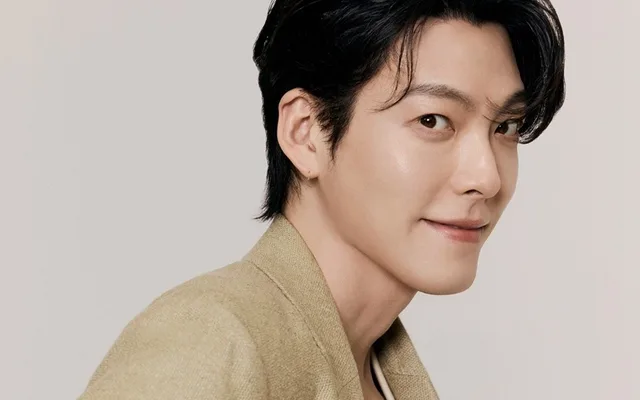 Kim Woo Bin รับบทโค้ชทีมเบสบอลโรงเรียนสุดห่วย 'Gift'