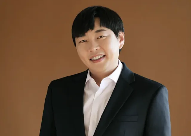 Lee Jin Ho ออกจากโรงพยาบาลแบบเงียบๆ หลังเลือดออกในสมอง เตรียมขึ้นศาลคดีพนันและเมาแล้วขับ