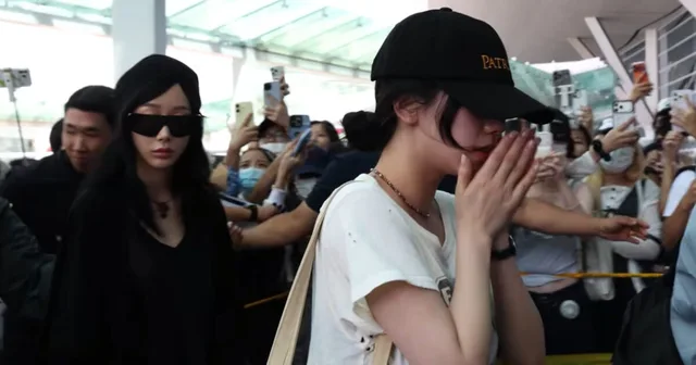 สนามบินแทบแตก! aespa เจอแฟนคลับรุมแน่นที่อินชอน ก่อนบินไปไทเป