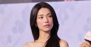 คุณพ่อของ Ha Young ออกมาพูดถึงประวัติครอบครัวที่ถูกกล่าวหาว่าเป็นฝักใฝ่ญี่ปุ่น แต่กลับโดนชาวเน็ตวิจารณ์หนักกว่าเดิม