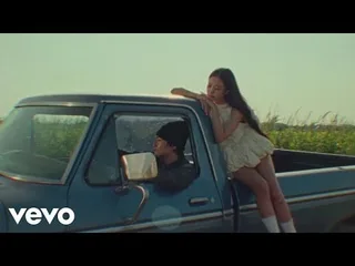 Jennie ปล่อยคลิปการแสดงเพลงใหม่ "Less Than a Lover" โชว์มุมมองความรักหน้าร้อนที่แตกต่าง!