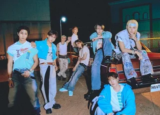 Stray Kids ปล่อยดิจิทัลซิงเกิลรีมิกซ์ 'This & That (That Remixes)' เอาใจแฟนๆ