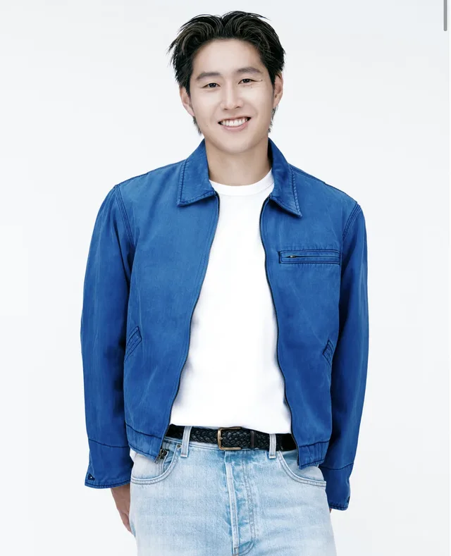 Lee Kang-in นักฟุตบอลซุปตาร์ เซ็นสัญญากับ The Black Label ดูแลงานในเกาหลี!