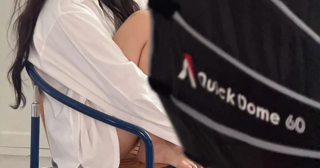 Nam Yujeong อดีตสมาชิก BBGIRLS กับแฟชั่นสุดปัง 'No Pants Look' โชว์เรียวขาสวย