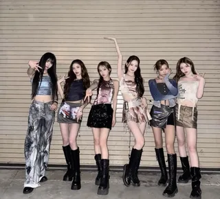izna โชว์พลังเต็มที่ในวันที่สองของงาน 'KCON LA 2026'