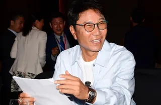 Bada วง S.E.S โพสต์ภาพและข้อความซึ้งถึง Lee Soo Man