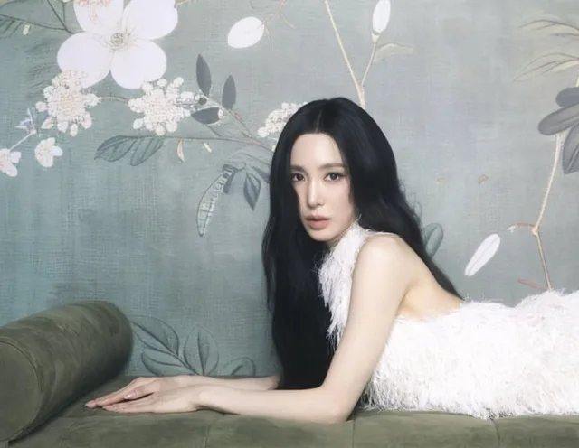 Tiffany Young ปล่อยอัลบั้มเดี่ยวชุดแรก 'Edge of Calm' พร้อมเพลงไตเติลคู่