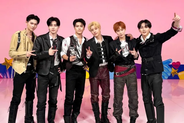 ENHYPEN คว้าชัยชนะครั้งที่ 2 ให้เพลง “Bloody Paradise” จากรายการ "M Countdown" พร้อมโชว์สุดปังจาก NCT 127 และอีกเพียบ!