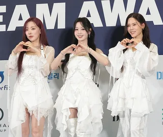 SeeYa คว้ารางวัล K-World Dream Listener Choice Award หลังรวมตัวในรอบ 15 ปี