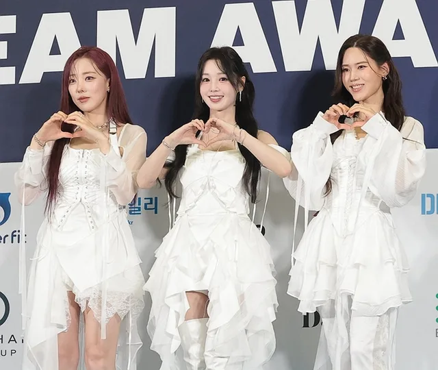 SeeYa คว้ารางวัล K-World Dream Listener Choice Award หลังรวมตัวในรอบ 15 ปี