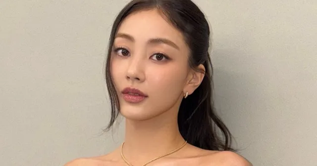 Jihyo วง TWICE ตกเป็นข่าวลือหนักว่าอาจโบกมือลา JYP Entertainment หลังปรากฏตัวล่าสุด