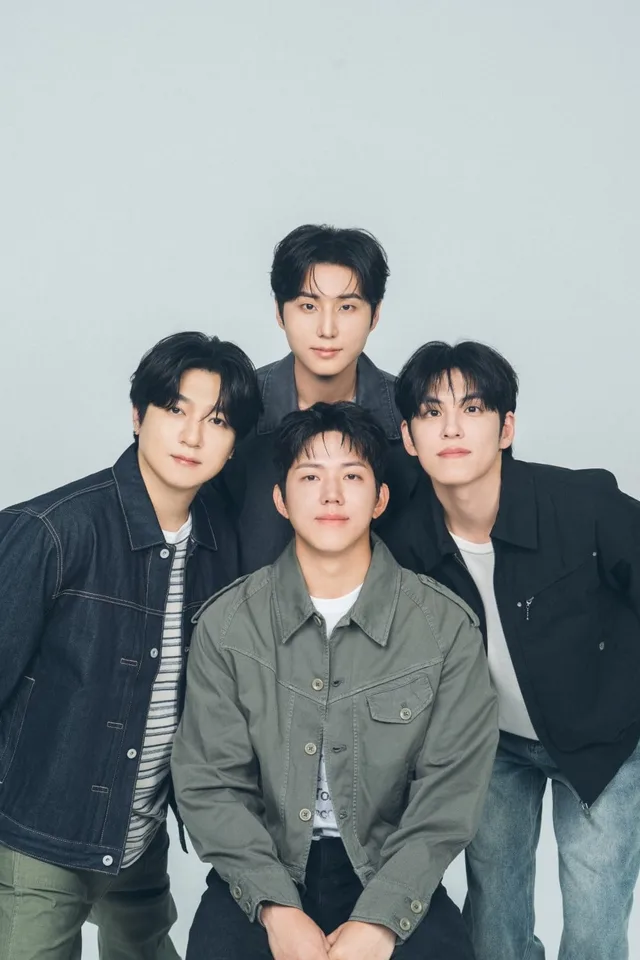 DAY6 ฉลองครบรอบเดบิวต์ 11 ปี ปล่อยภาพครอบครัวสุดอบอุ่น ทำแฟนๆ ใจฟู