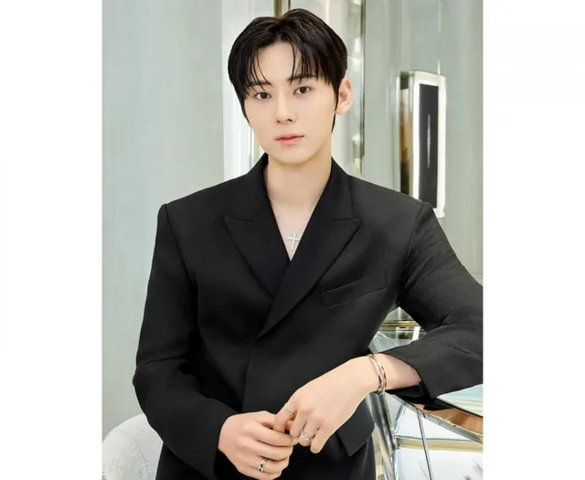 Hwang Min Hyun เตรียมคัมแบ็กด้วยดิจิทัลซิงเกิล 'Our' เดือนตุลาคมนี้