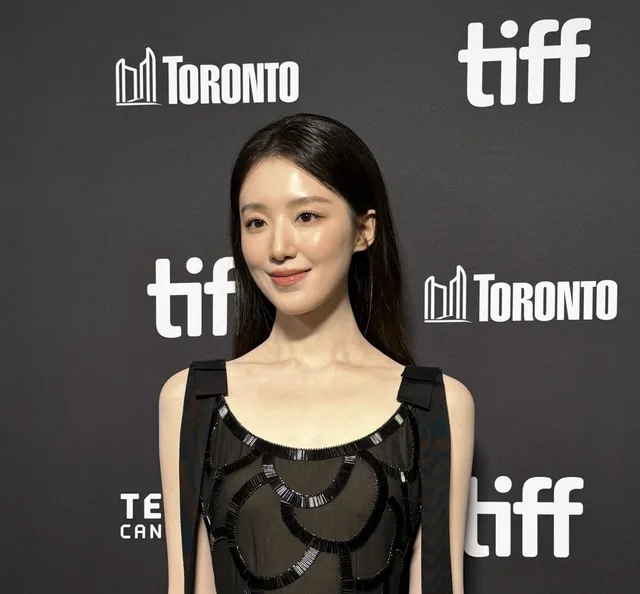 Shuhua วง (G)I-DLE เฉิดฉายในฐานะนักแสดงนำครั้งแรกที่เทศกาลภาพยนตร์นานาชาติ Toronto!