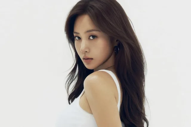 Yuri Girls' Generation เตรียมร่วมโปรเจกต์ AI สุดล้ำ 'Unspoken Words' ของ ENA