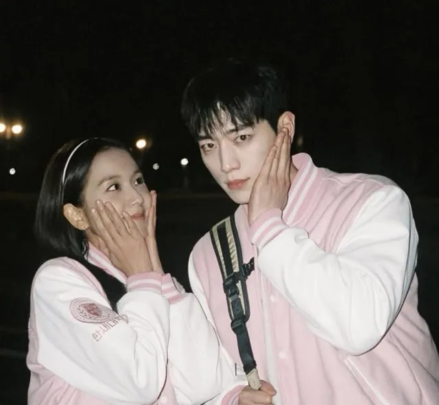 แฟนๆ กรี๊ด! Jisoo BLACKPINK กับ Seo Kang Jun ตกเป็นข่าวเดทกัน ชาวเน็ตเชียร์หนักมาก