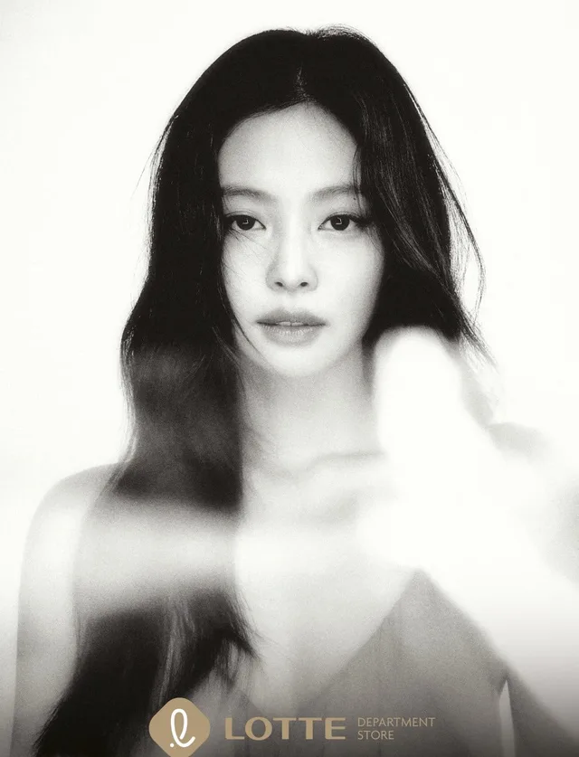 ปังไม่หยุด! Jennie BLACKPINK ขึ้นแท่นพรีเซนเตอร์ Lotte Department Store ในรอบ 10 ปี
